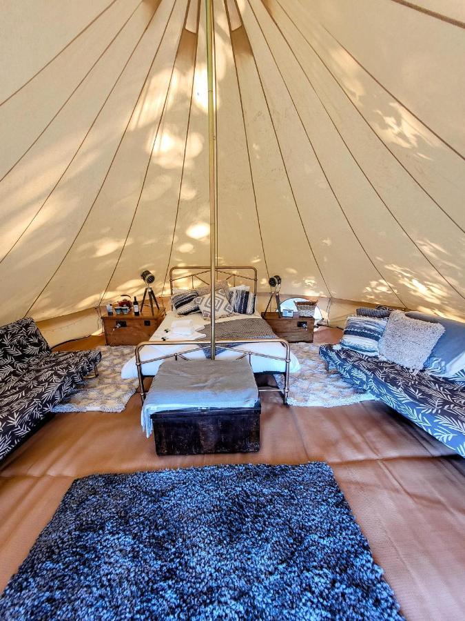 Wheal Tor Hotel & Glamping ลิสคาร์ด ภายนอก รูปภาพ