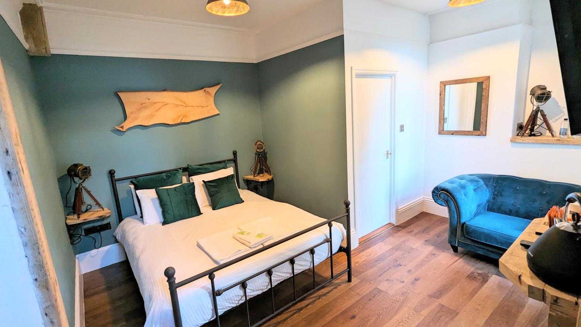 Wheal Tor Hotel & Glamping ลิสคาร์ด ภายนอก รูปภาพ