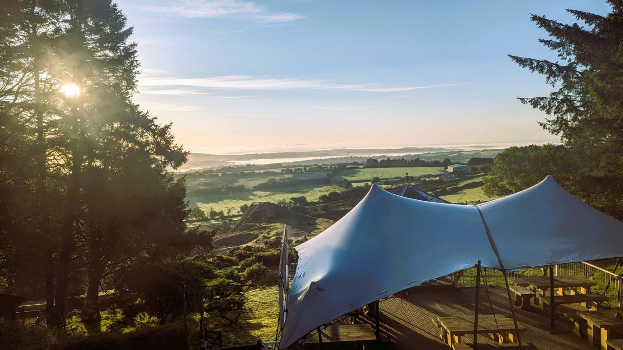 Wheal Tor Hotel & Glamping ลิสคาร์ด ภายนอก รูปภาพ