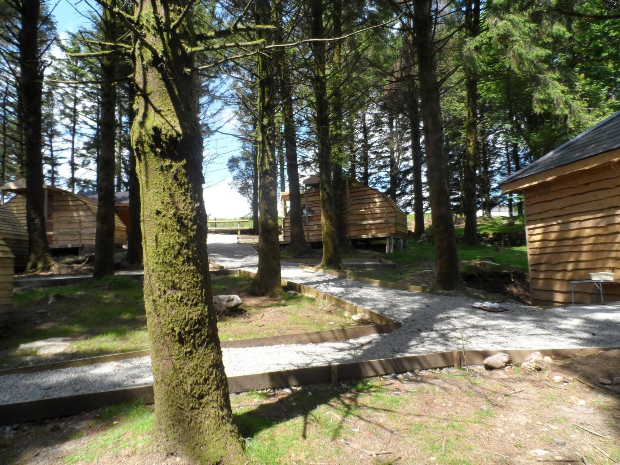Wheal Tor Hotel & Glamping ลิสคาร์ด ภายนอก รูปภาพ